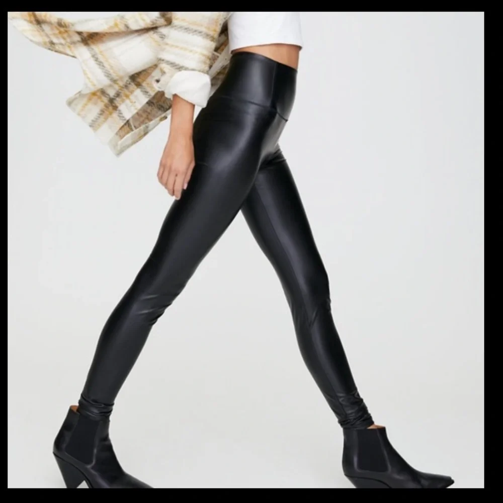 Aritzia Wilfred Free Daria Faux Leather Legging Pant - Picture 11 of 11